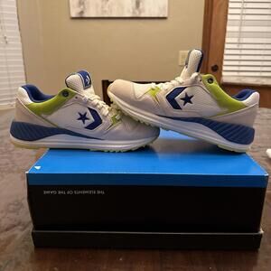 Converse WAVE TRAINER  A13464C Unisex Size 7 M 8.5 W  NEVER WORN